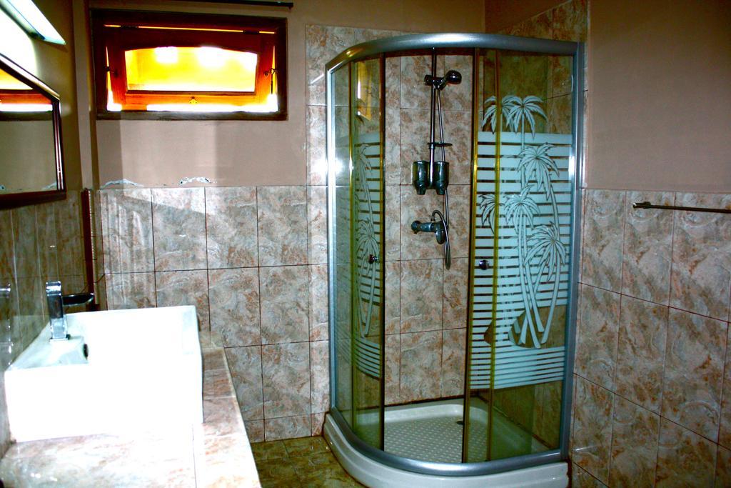 Ada Waktu Bed & Breakfast 2*